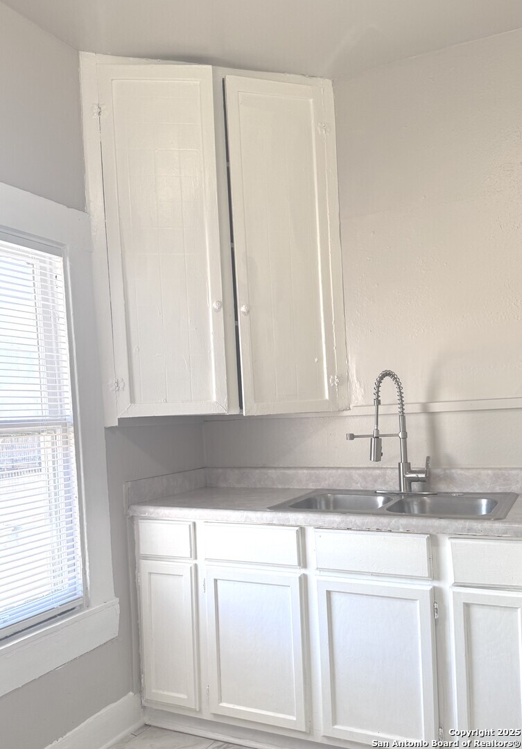1021 Ogden San Antonio TX 78212