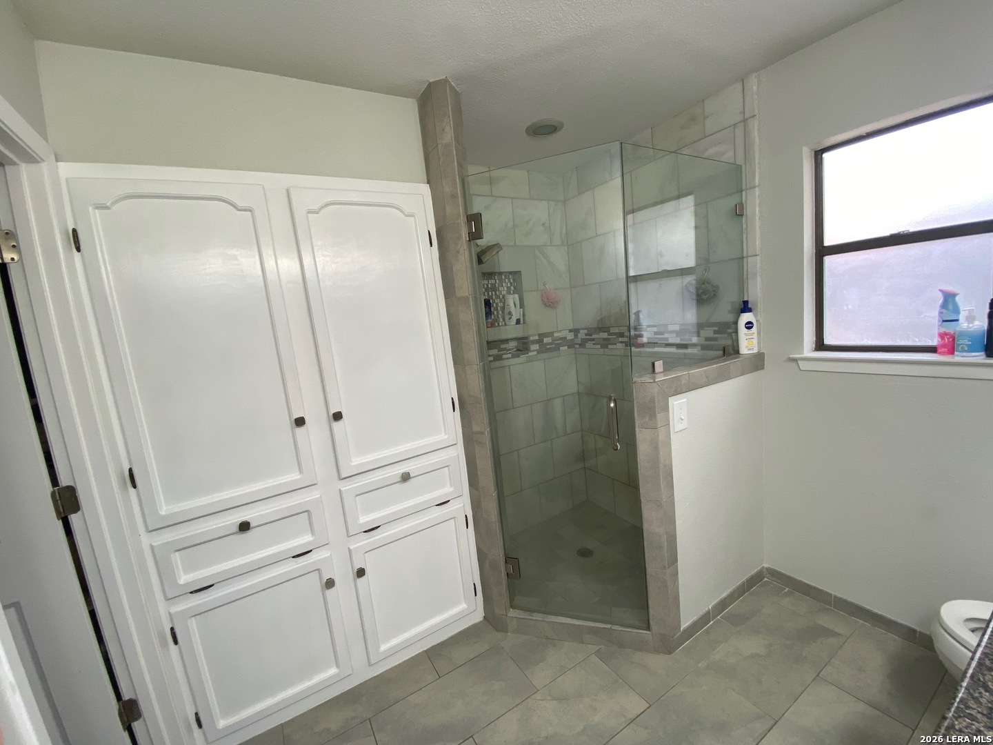 4534 Western Pine Woods San Antonio TX 78249