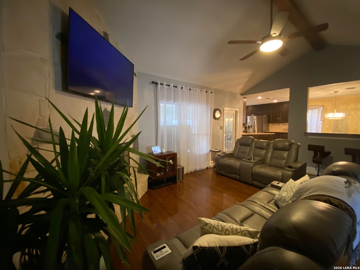 4534 Western Pine Woods San Antonio TX 78249