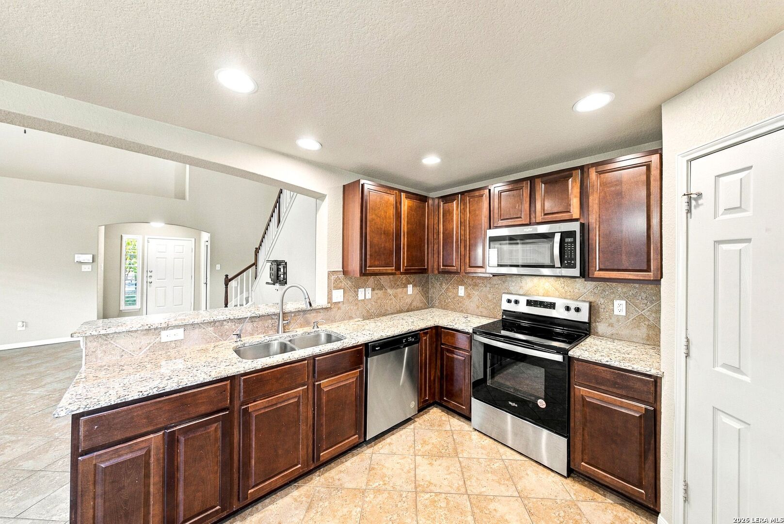 10810 Ranchland Fox San Antonio TX 78245