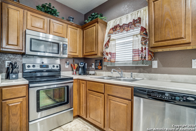 7122 Calypso Dawn San Antonio TX 78252