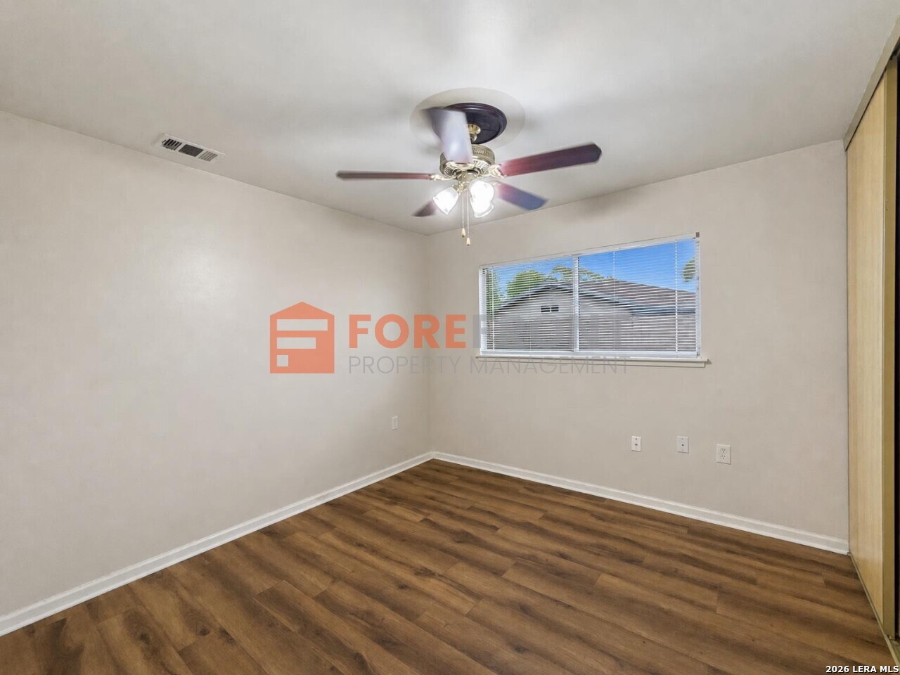 7845 Village Oak Live Oak TX 78233