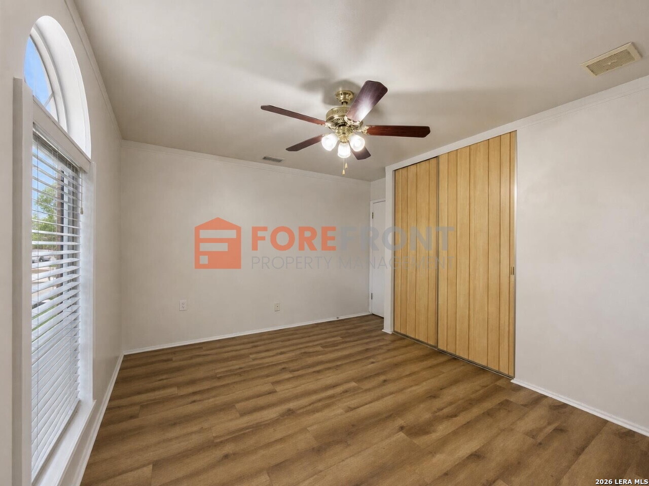 7845 Village Oak Live Oak TX 78233