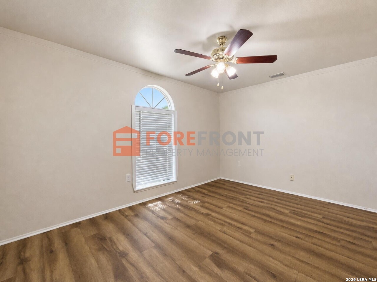 7845 Village Oak Live Oak TX 78233