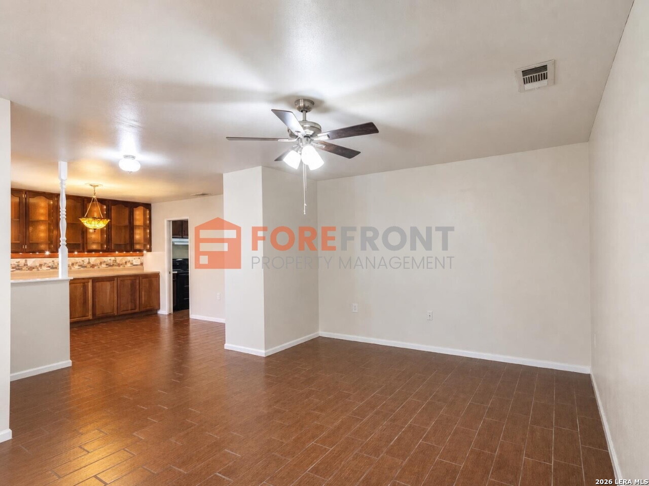 7845 Village Oak Live Oak TX 78233