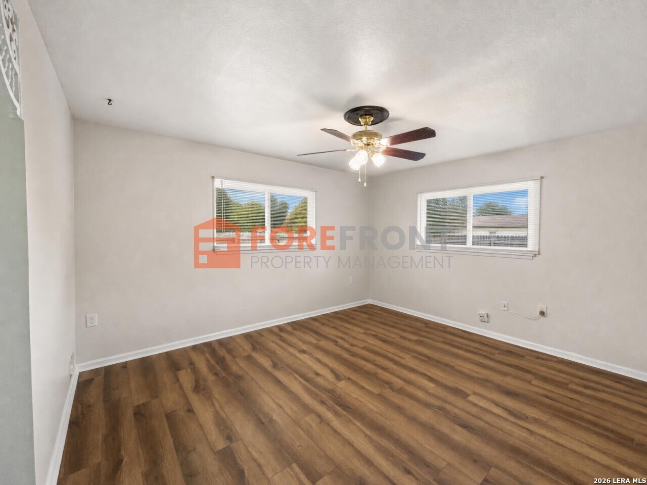 7845 Village Oak Live Oak TX 78233