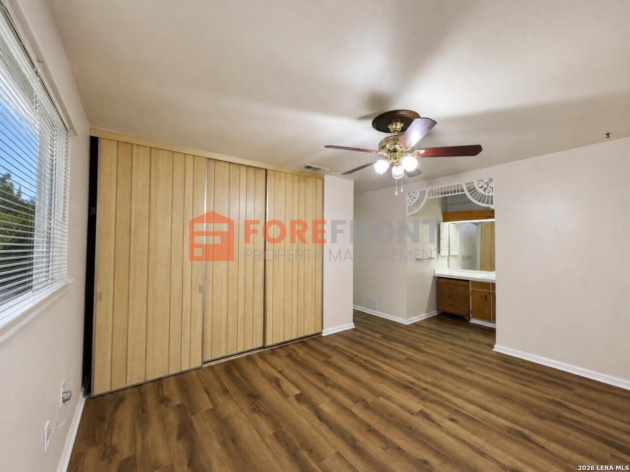 7845 Village Oak Live Oak TX 78233