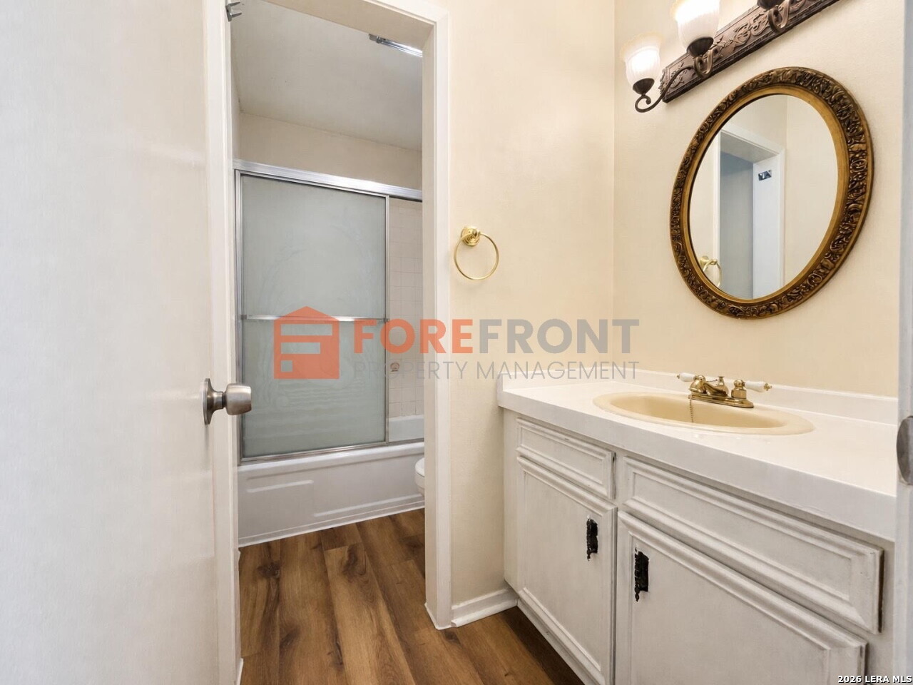 7845 Village Oak Live Oak TX 78233