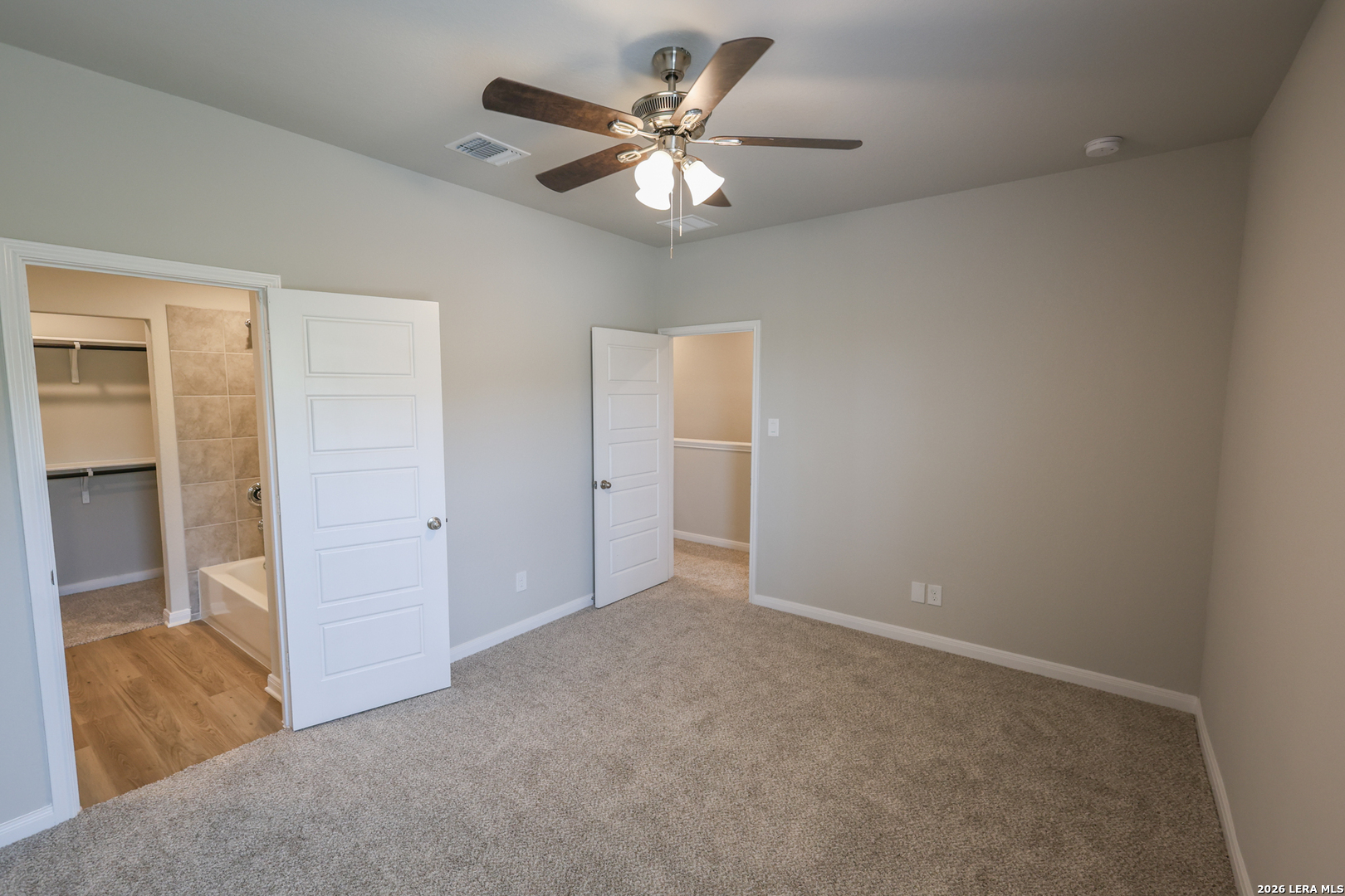 8343 Runner Ridge San Antonio TX 78249