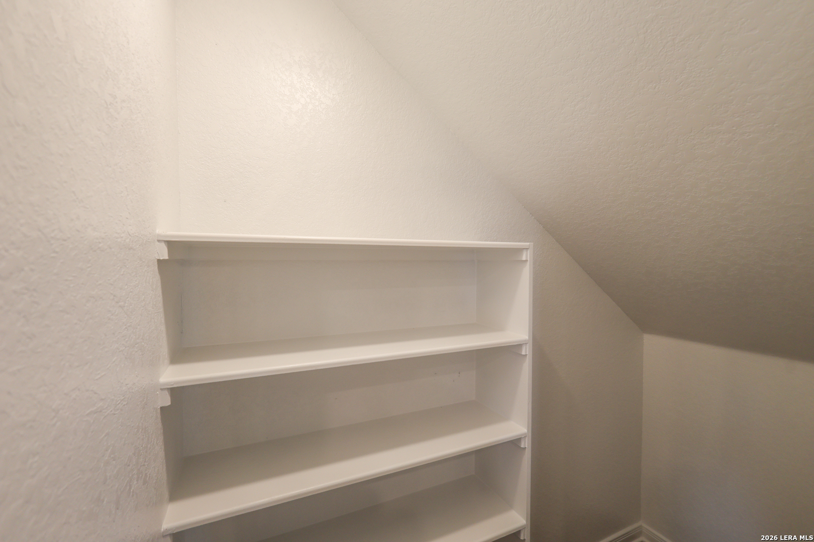8343 Runner Ridge San Antonio TX 78249