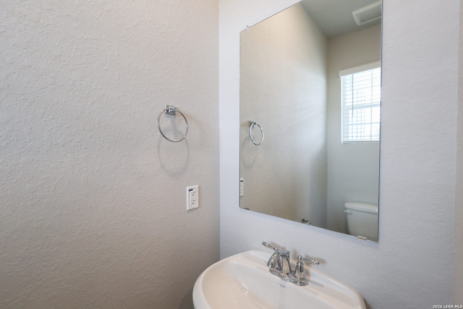 8343 Runner Ridge San Antonio TX 78249