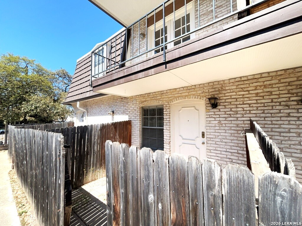 8038 Broadway San Antonio TX 78209
