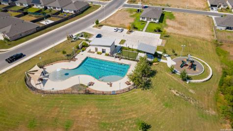 825 Nodding Nixie Seguin TX 78155