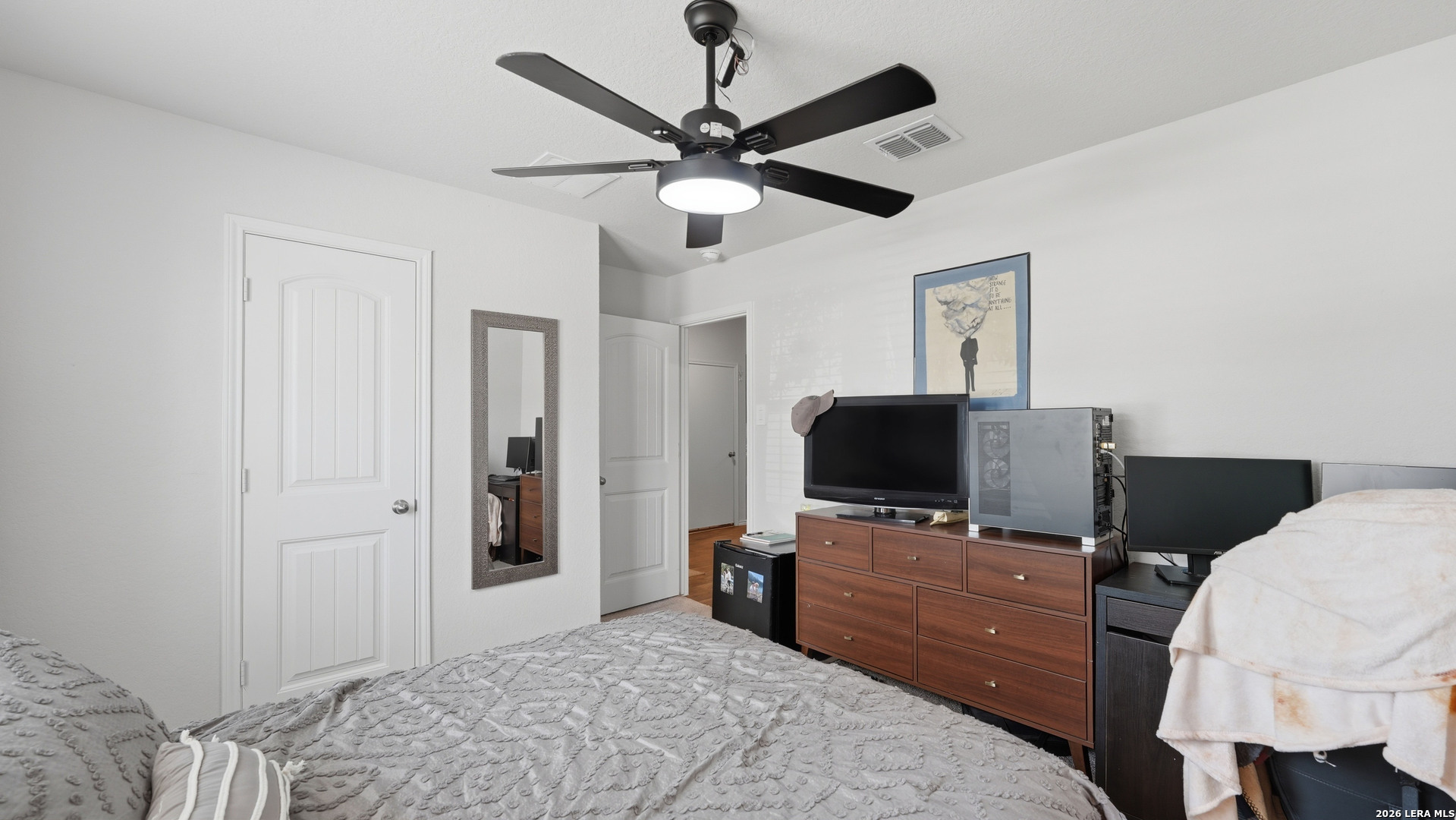 825 Nodding Nixie Seguin TX 78155