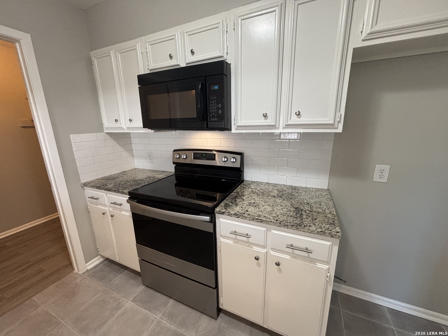 105 Travertine Lane Castle Hills TX 78213
