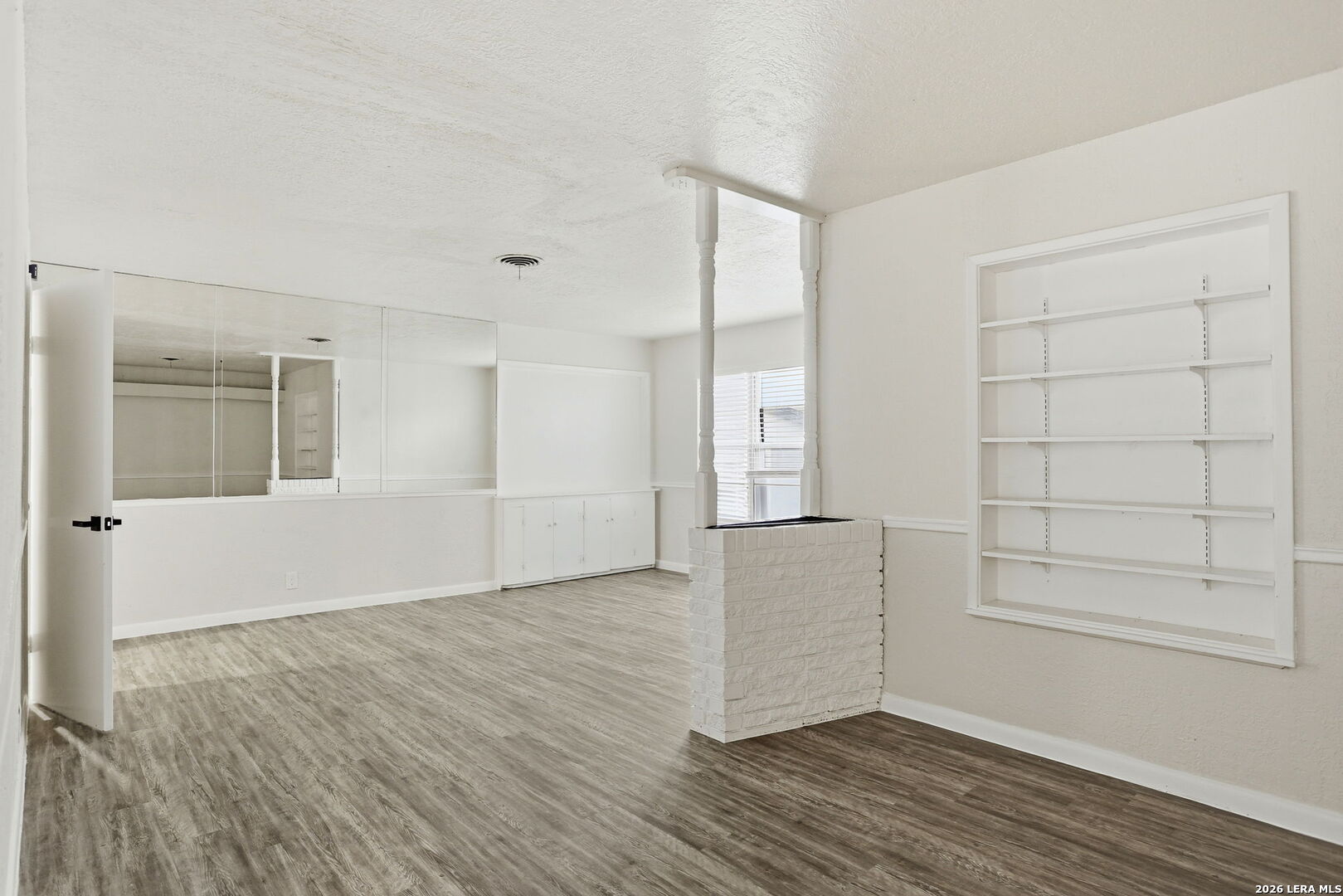 466 Sandalwood San Antonio TX 78216