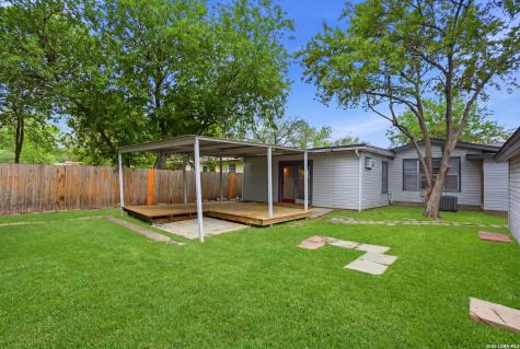 466 Sandalwood San Antonio TX 78216