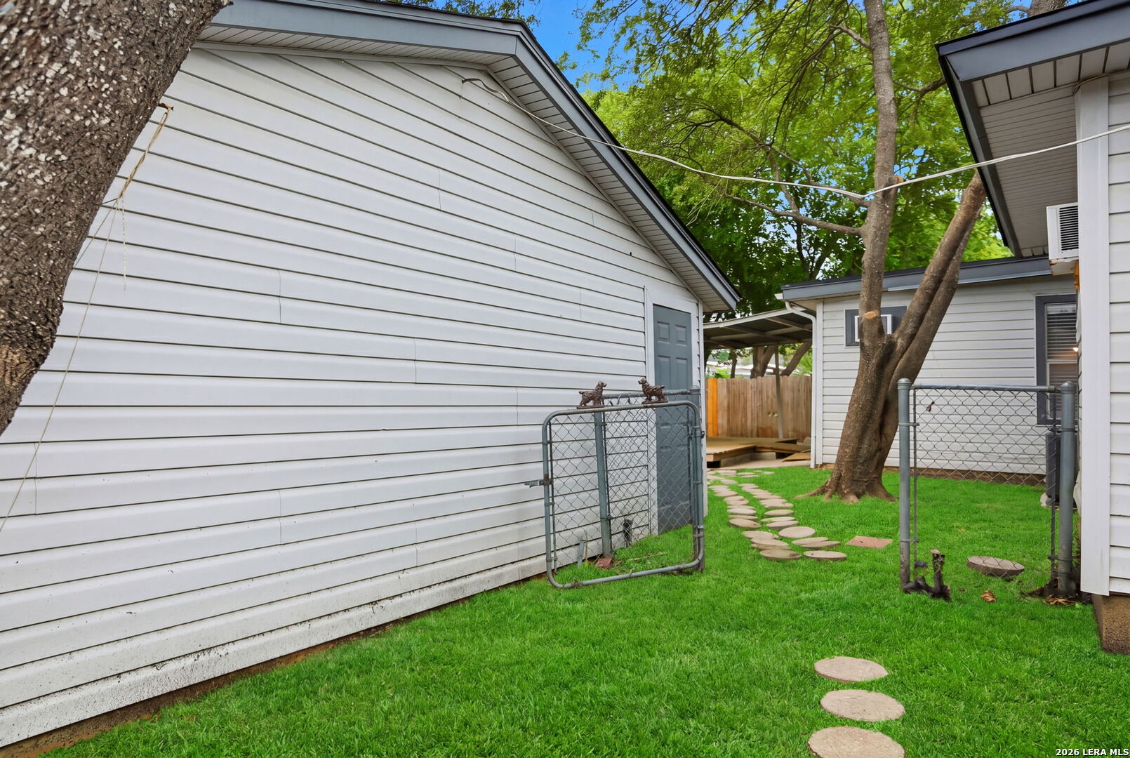 466 Sandalwood San Antonio TX 78216
