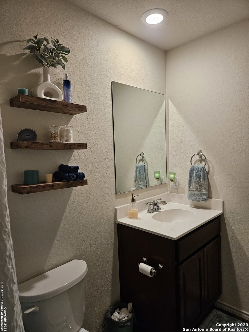 535 Wild Olive Way San Antonio TX 78219