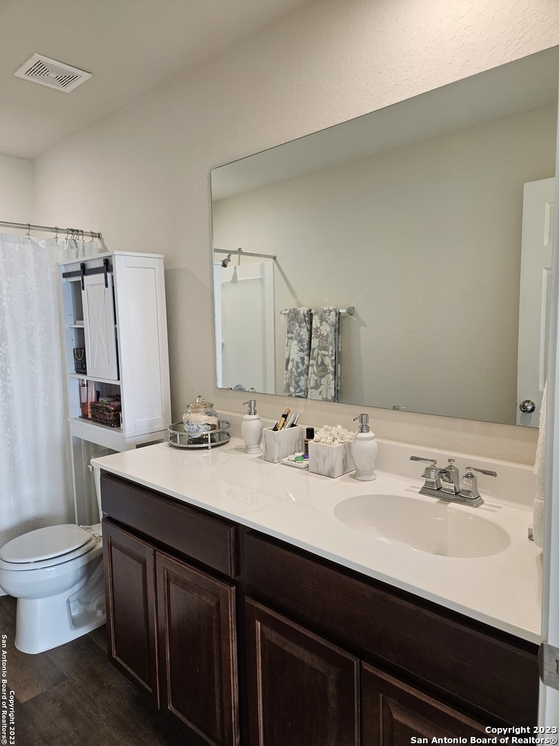 535 Wild Olive Way San Antonio TX 78219