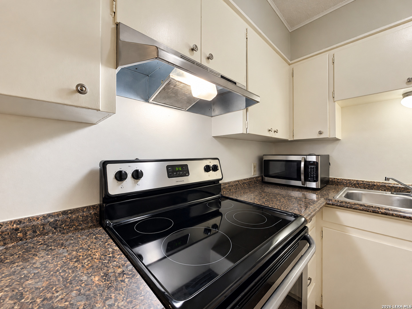 311 E San Antonio Avenue Boerne TX 78006