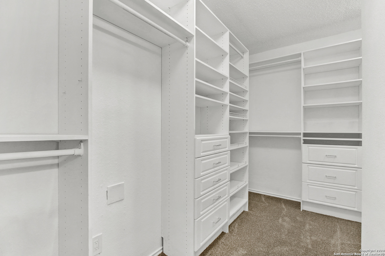 9715 Kashmir Drive San Antonio TX 78251