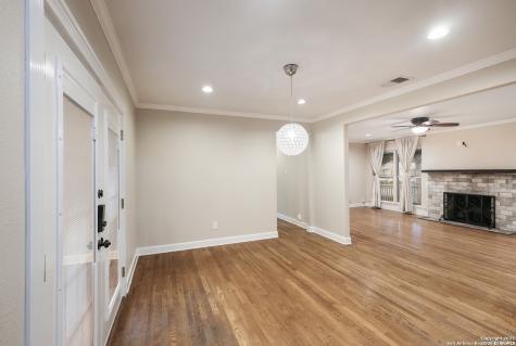 167 E Edgewood Place San Antonio TX 78209