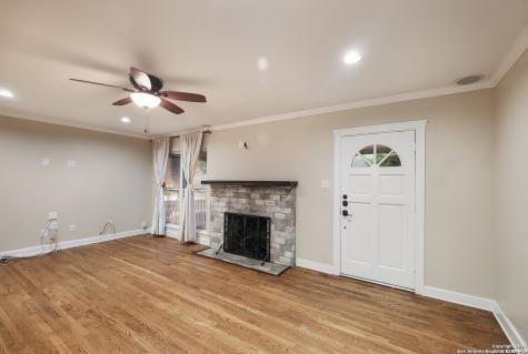167 E Edgewood Place San Antonio TX 78209