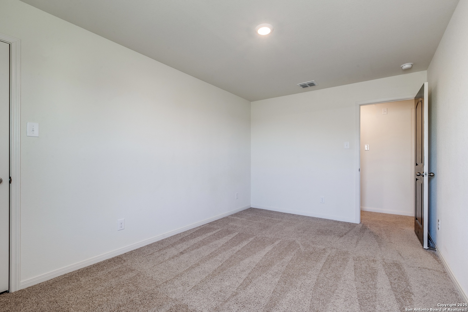 10818 Monterey Pike Converse TX 78109