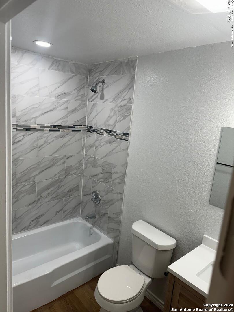 1727 Escalon Avenue San Antonio TX 78221