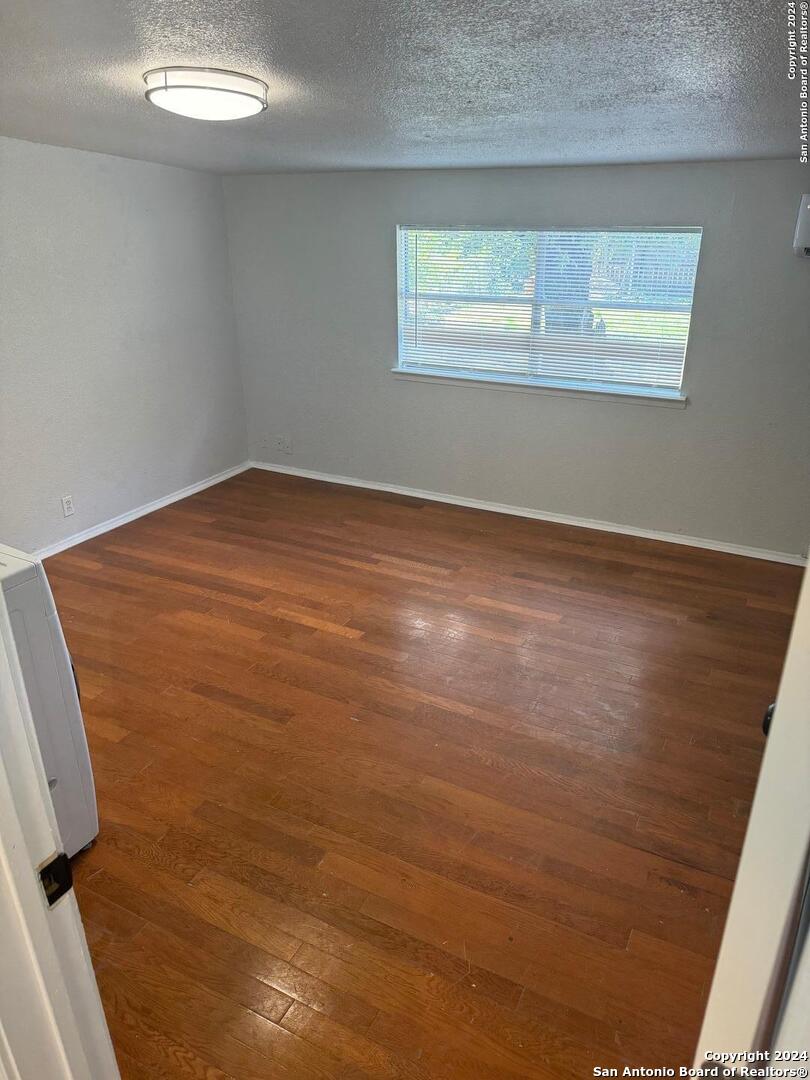 1727 Escalon Avenue San Antonio TX 78221