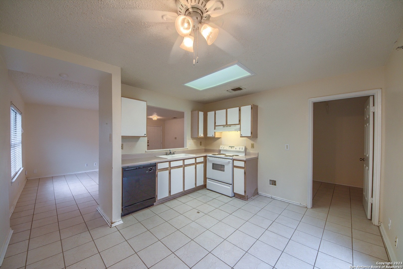 7611 Scenic Glade San Antonio TX 78249