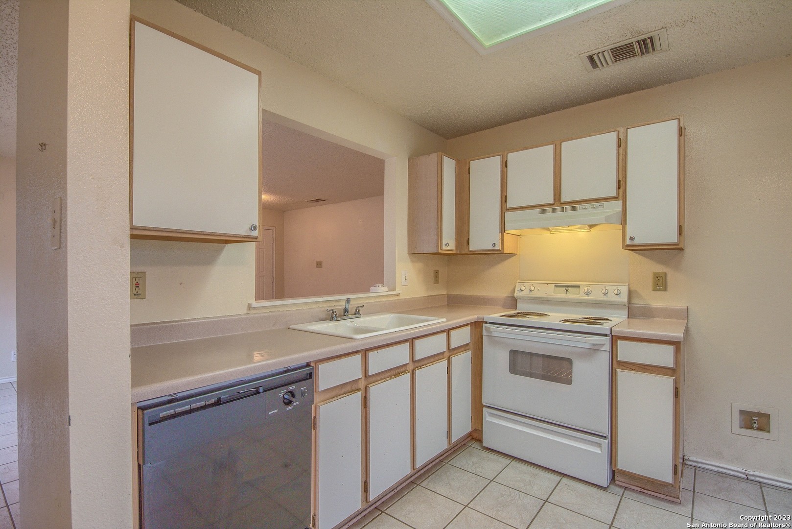 7611 Scenic Glade San Antonio TX 78249