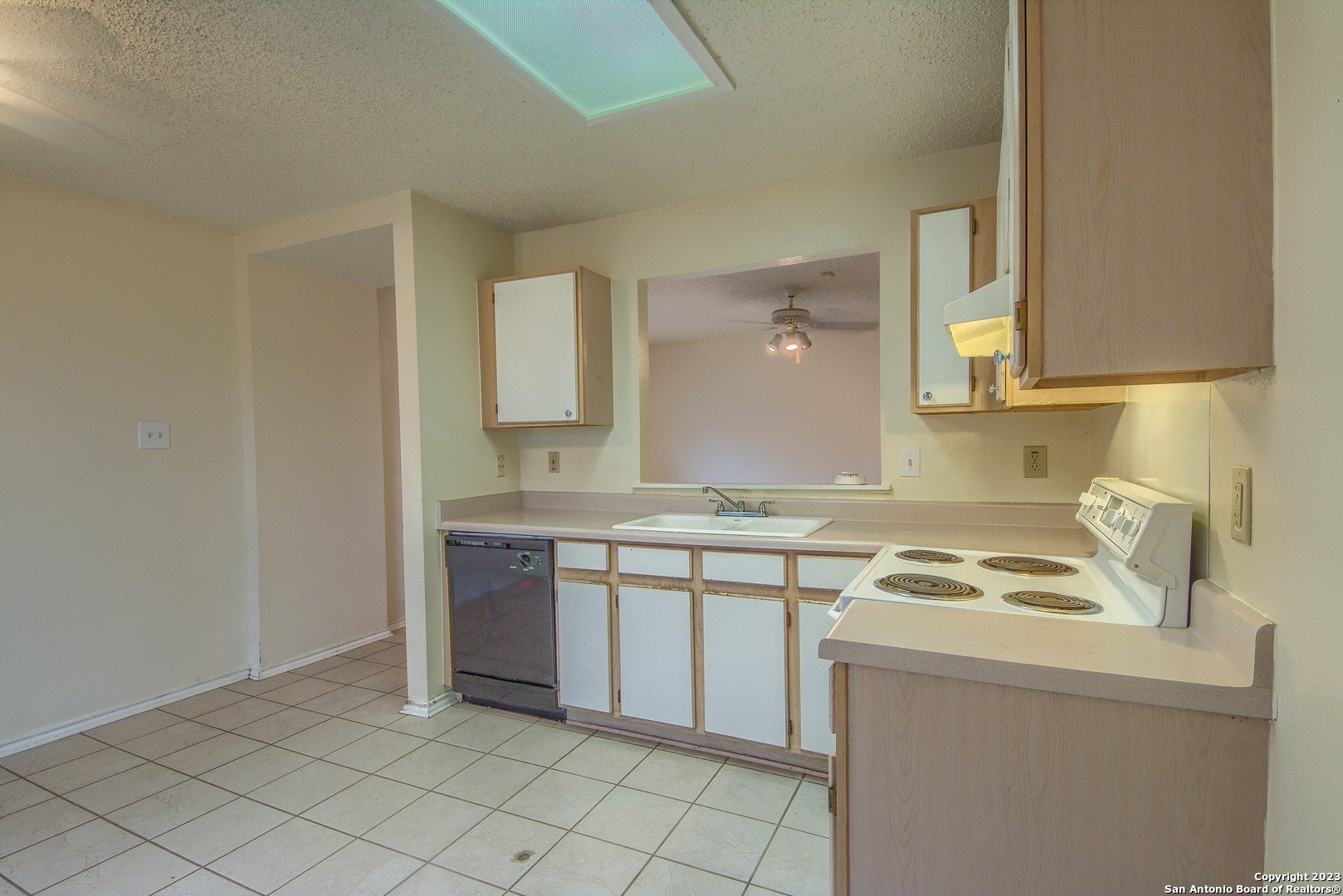 7611 Scenic Glade San Antonio TX 78249