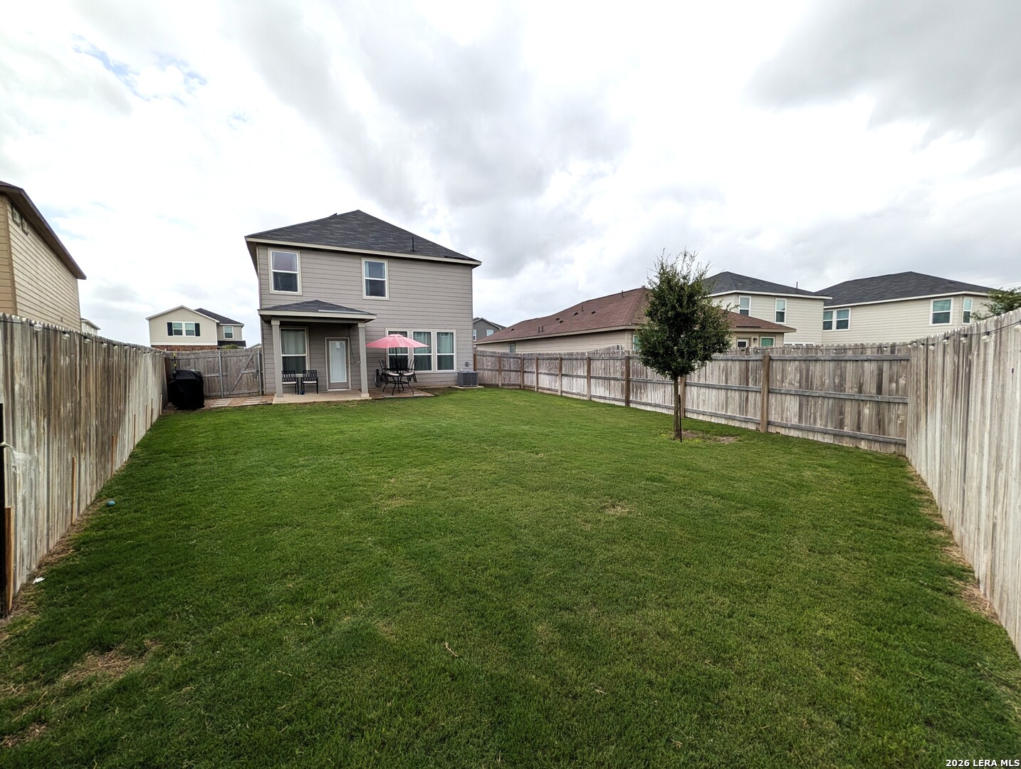 8555 Barefoot Lane San Antonio TX 78109