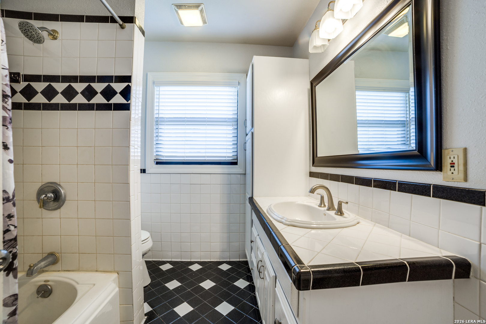 244 Halcyon Place Alamo Heights TX 78209