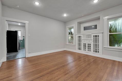 502 E Courtland Place San Antonio TX 78212