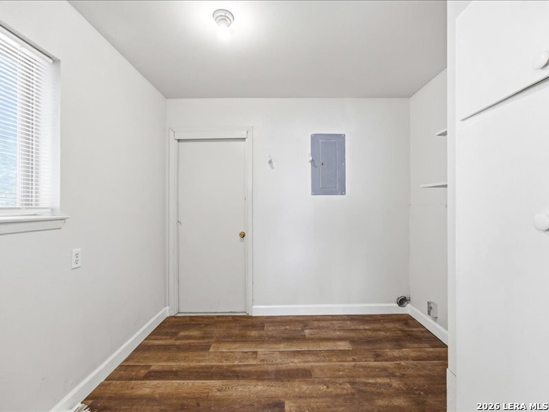 134 Robinhood Kenedy TX 78119