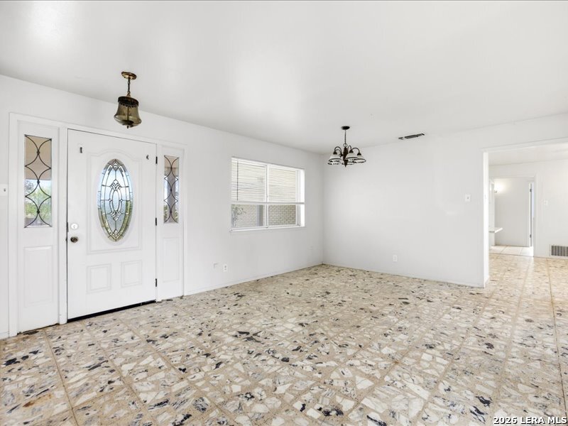 134 Robinhood Kenedy TX 78119