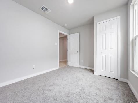 1606 W Wildwood San Antonio TX 78201