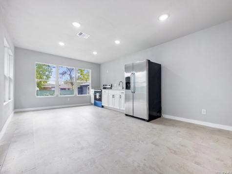 1606 W Wildwood San Antonio TX 78201