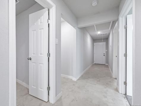 1606 W Wildwood San Antonio TX 78201