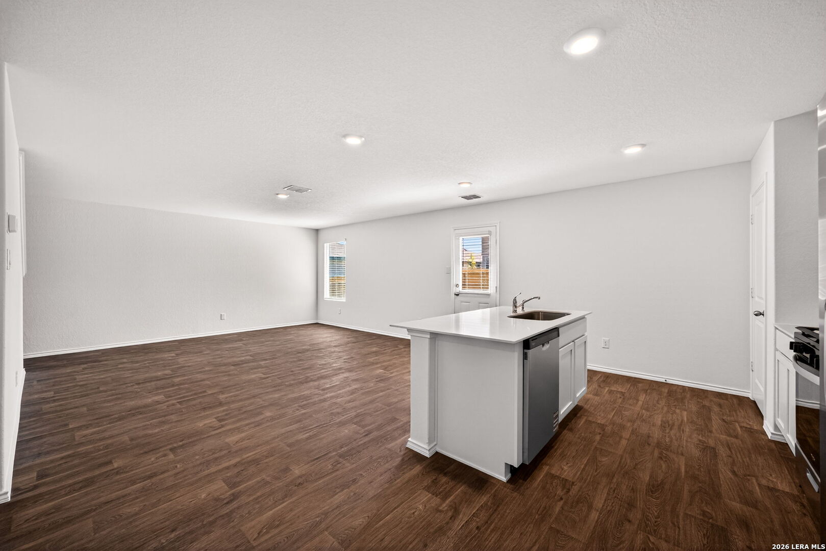 1616 House Finch Drive San Antonio TX 78253
