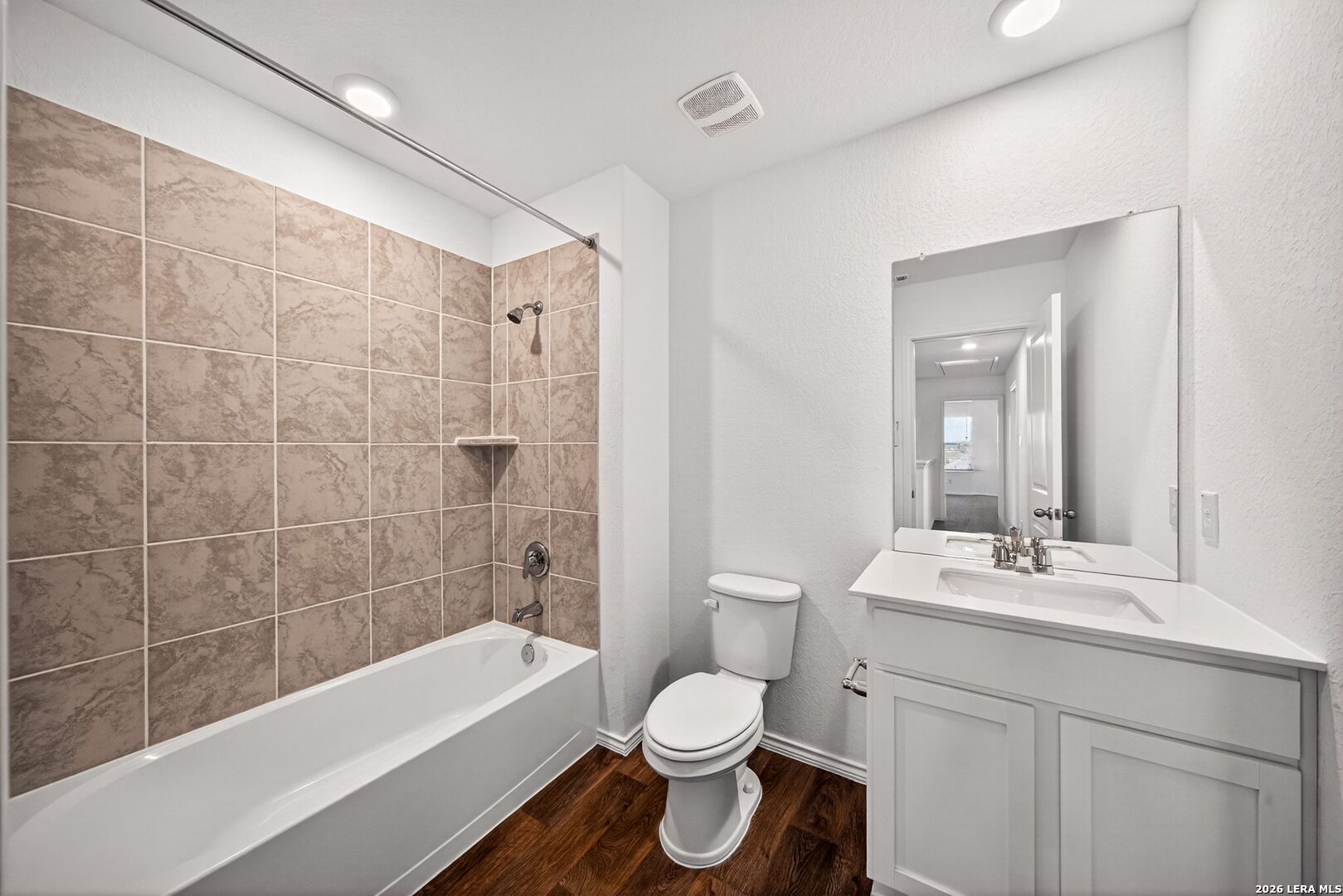 1616 House Finch Drive San Antonio TX 78253