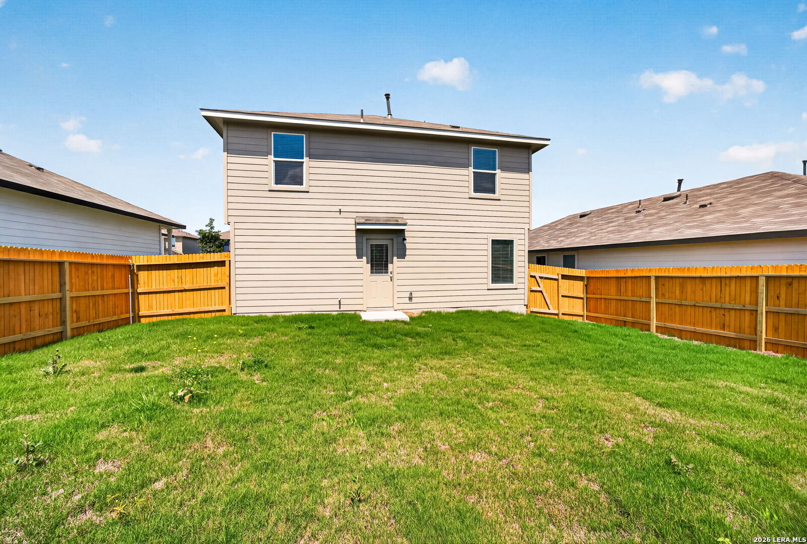 1616 House Finch Drive San Antonio TX 78253