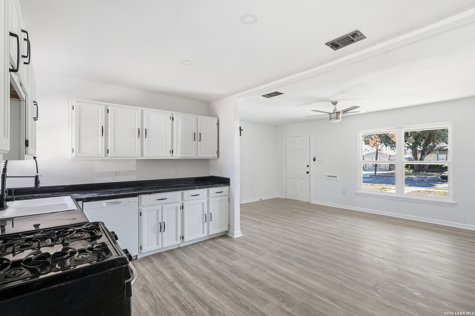 121 Eland Drive San Antonio TX 78213