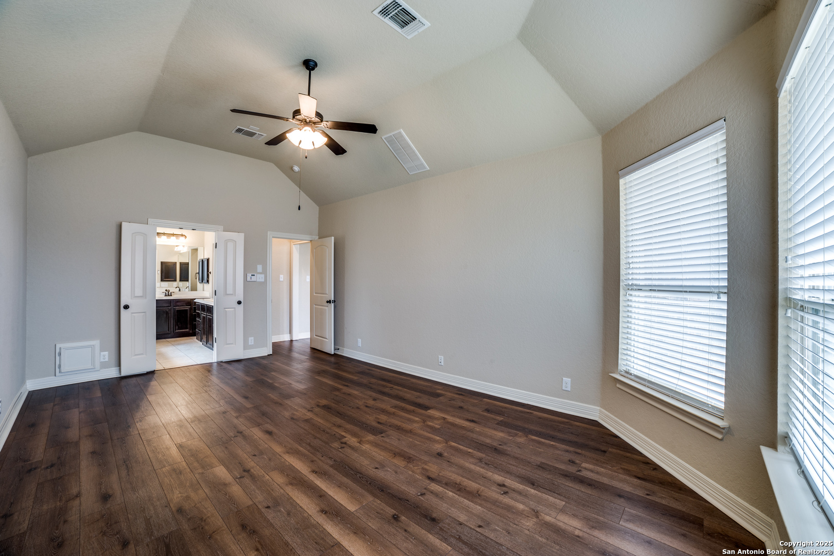 2514 Ladera Bend San Antonio TX 78261