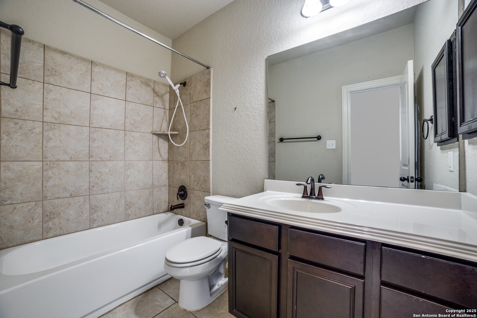2514 Ladera Bend San Antonio TX 78261