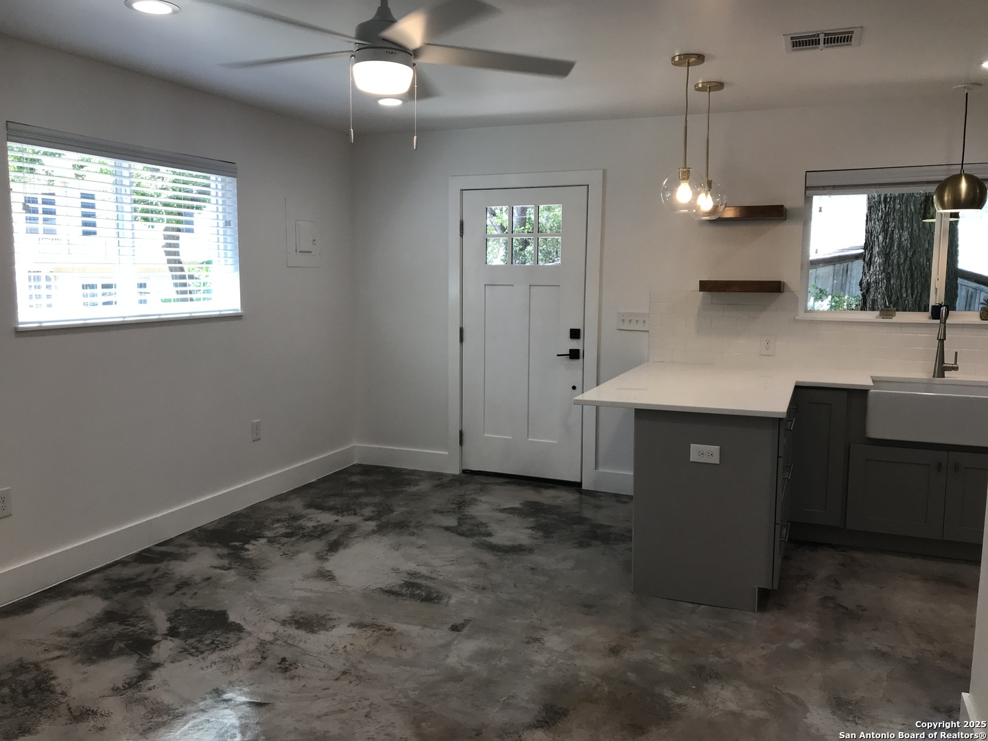 423 W Woodlawn Avenue San Antonio TX 78212