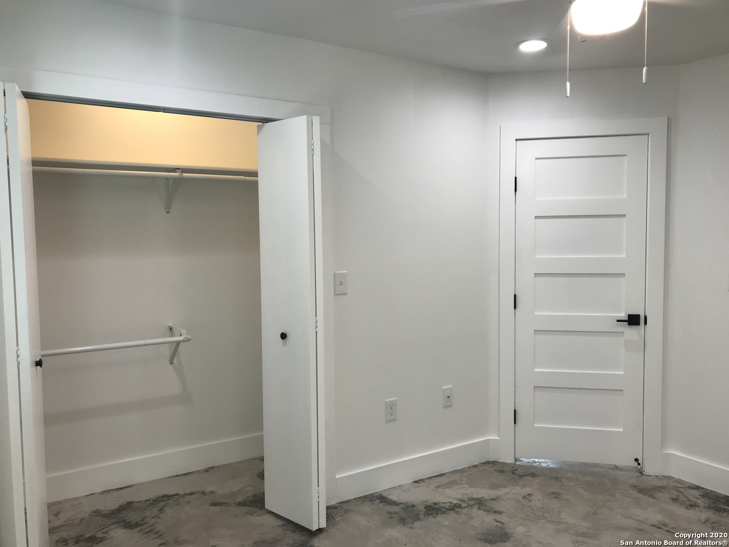 423 W Woodlawn Avenue San Antonio TX 78212